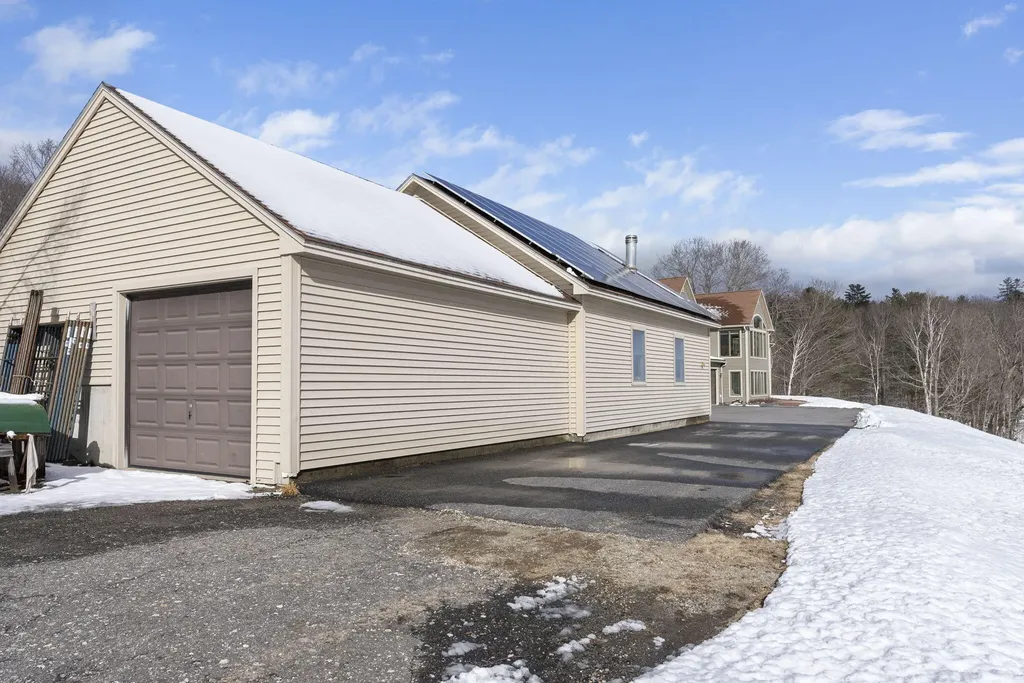 456 Buckfield Road Turner ME 04282