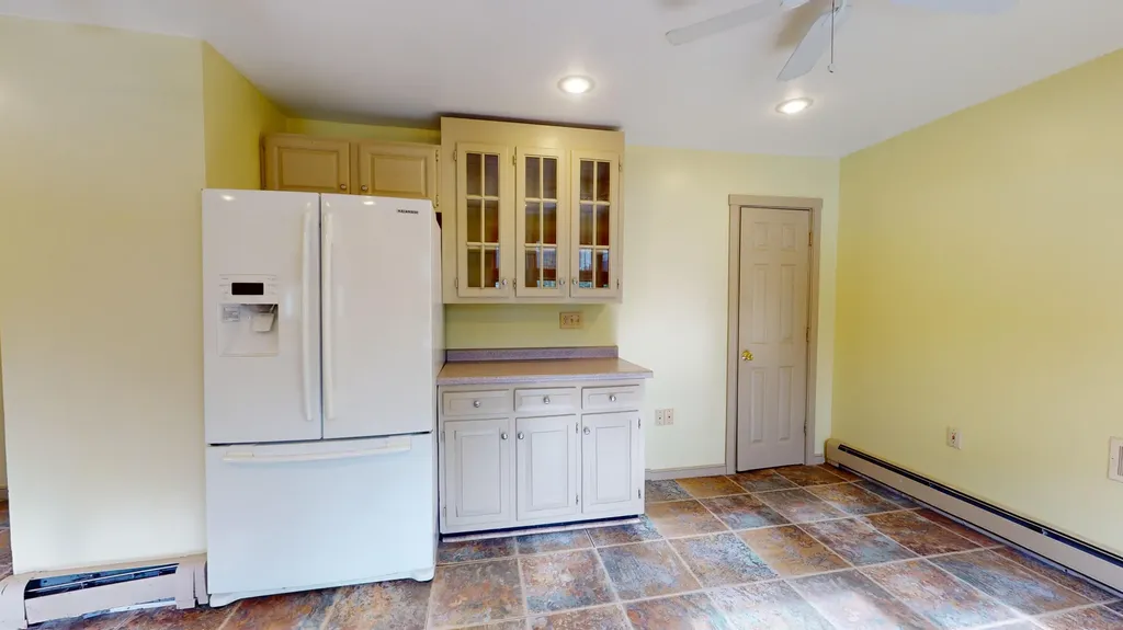 297 Birch Point Road Wiscasset ME 04578