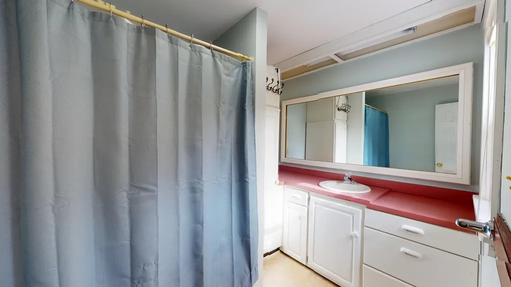 297 Birch Point Road Wiscasset ME 04578