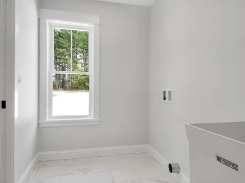 6 Shuman Road Windsor ME 04363