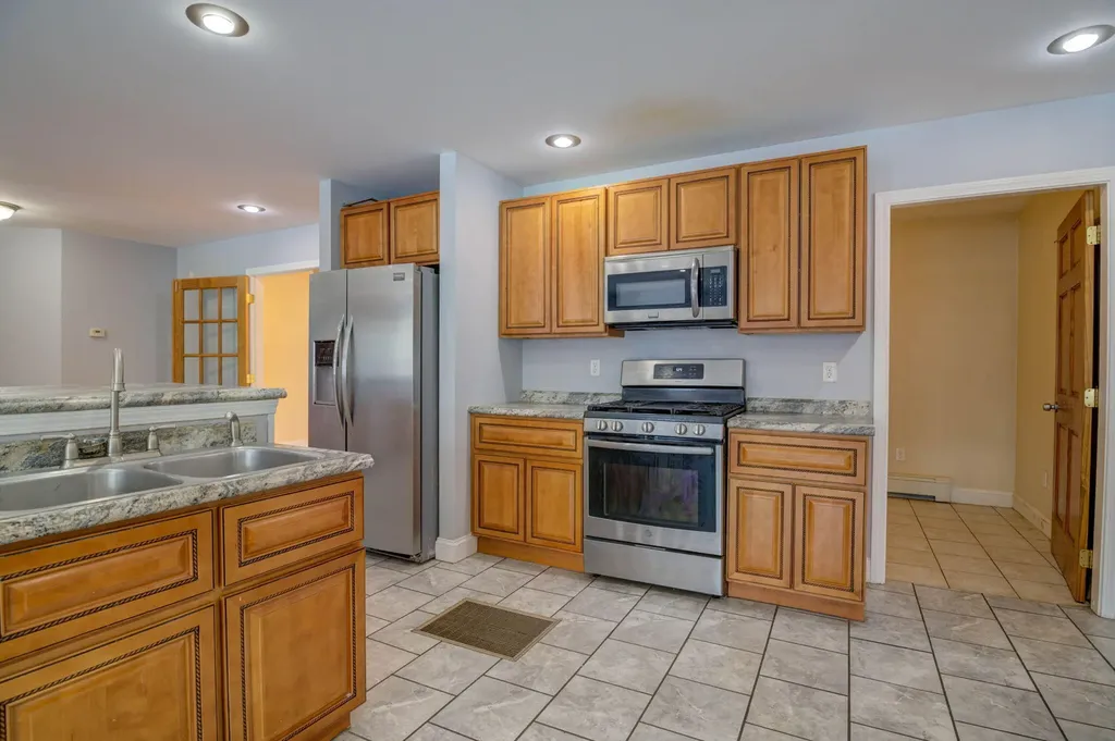 17 Castle Farm Drive Hebron ME 04238