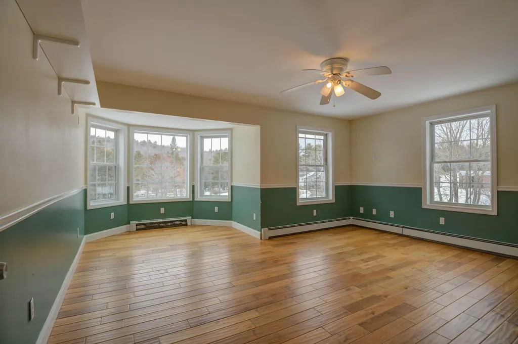 17 Castle Farm Drive Hebron ME 04238