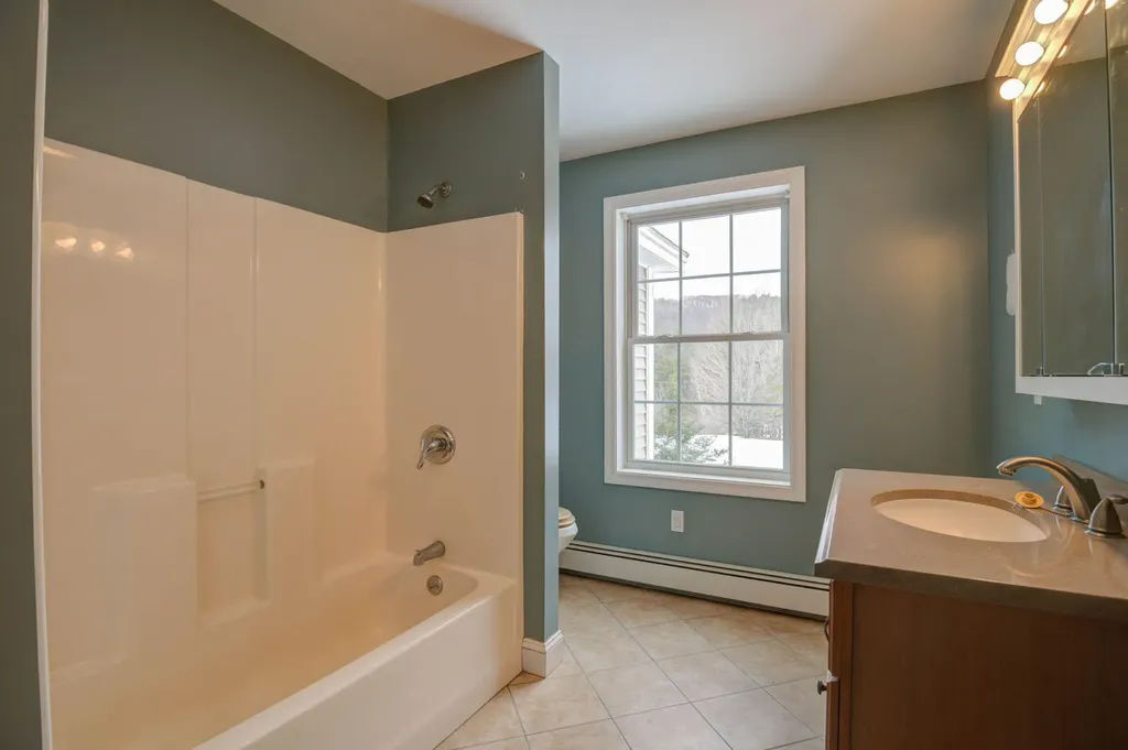 17 Castle Farm Drive Hebron ME 04238
