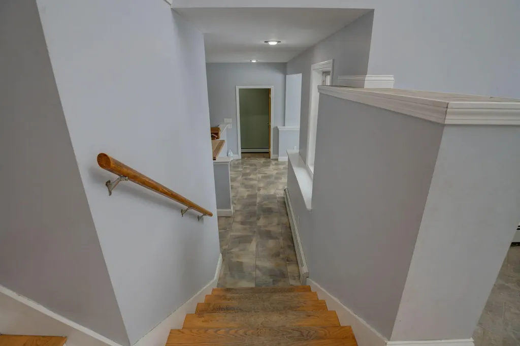 17 Castle Farm Drive Hebron ME 04238