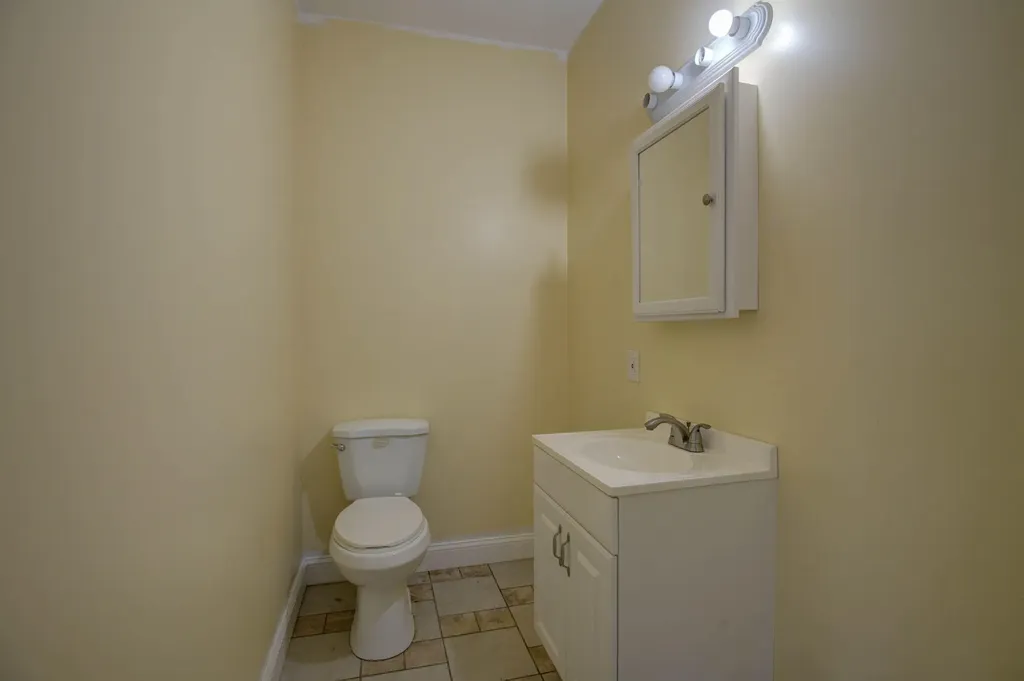 17 Castle Farm Drive Hebron ME 04238