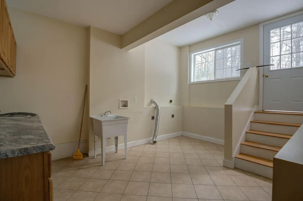 17 Castle Farm Drive Hebron ME 04238