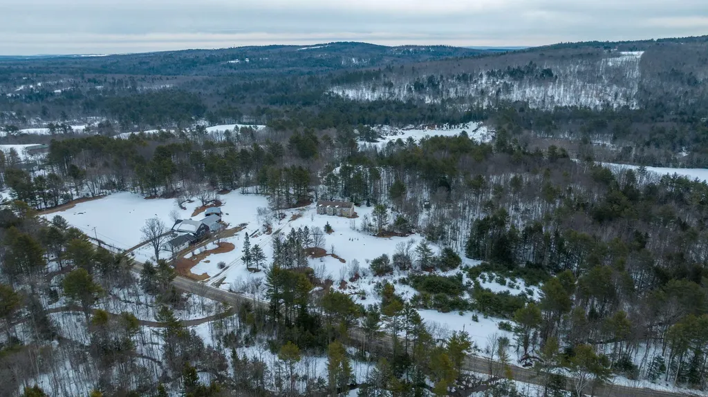 17 Castle Farm Drive Hebron ME 04238