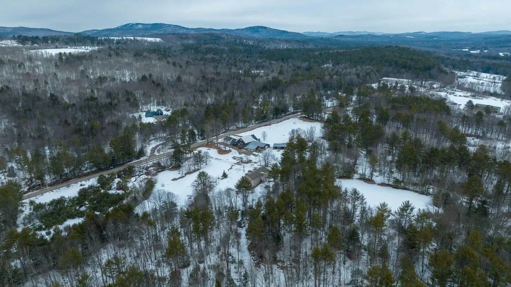 17 Castle Farm Drive Hebron ME 04238