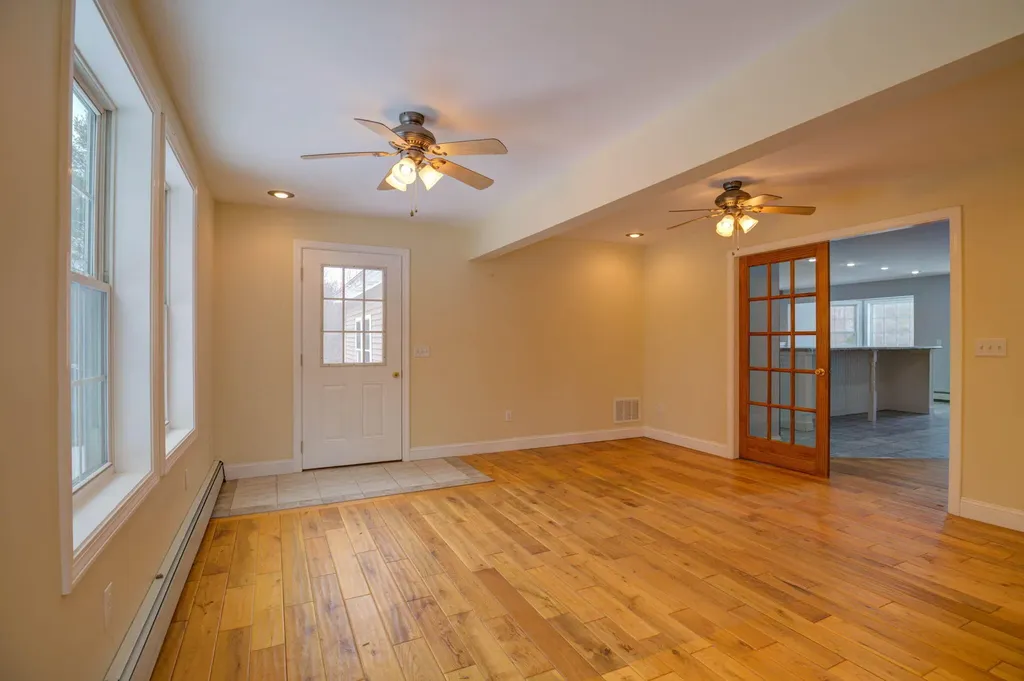 17 Castle Farm Drive Hebron ME 04238