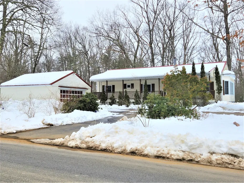 272 River Road Lebanon ME 04027