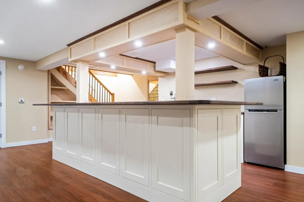 93 Abbott Cove Road West Bath ME 04530
