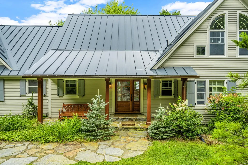 93 Abbott Cove Road West Bath ME 04530