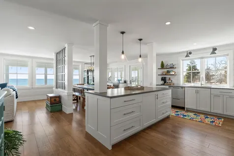 36 Salt Pond Road Bristol ME 04554