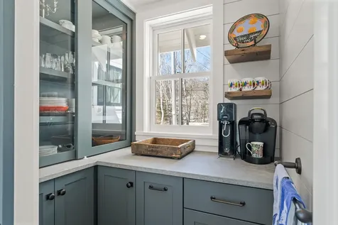36 Salt Pond Road Bristol ME 04554