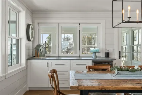 36 Salt Pond Road Bristol ME 04554