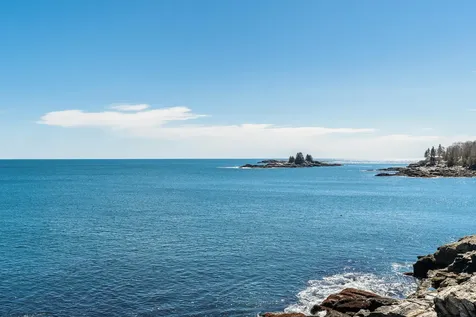 36 Salt Pond Road Bristol ME 04554