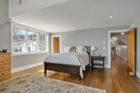 36 Salt Pond Road Bristol ME 04554