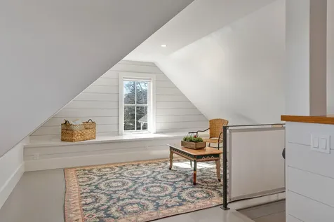 36 Salt Pond Road Bristol ME 04554