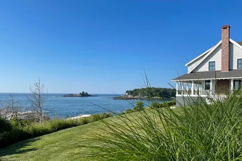36 Salt Pond Road Bristol ME 04554