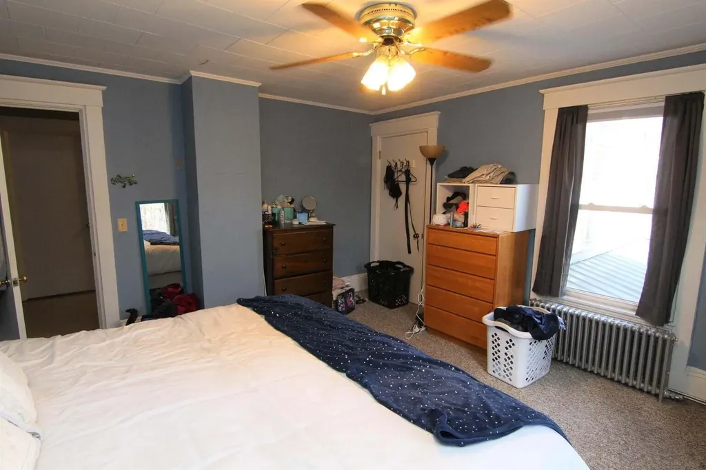 1285 State Street Veazie ME 04401