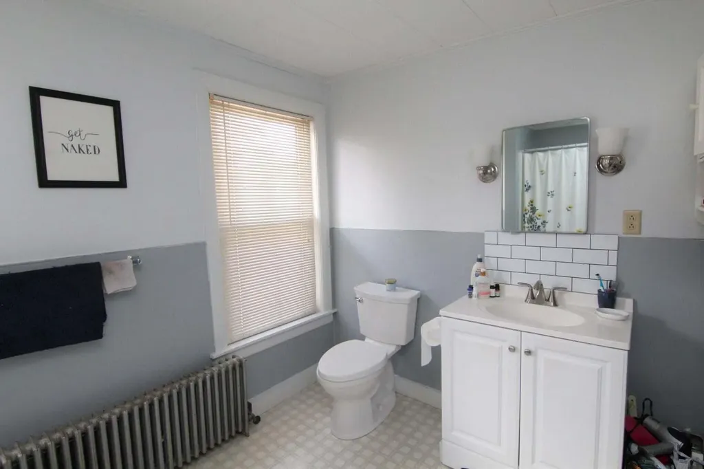 1285 State Street Veazie ME 04401