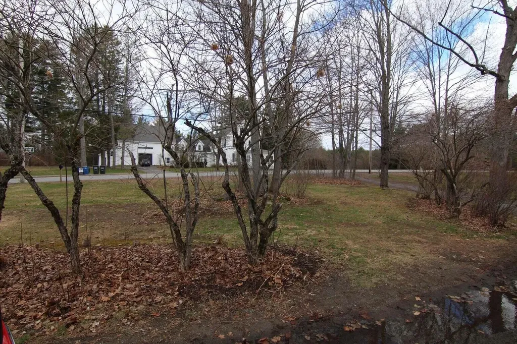 1285 State Street Veazie ME 04401