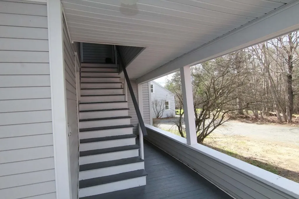 1285 State Street Veazie ME 04401