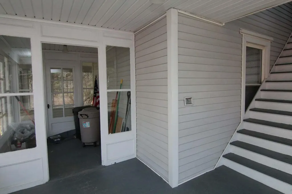 1285 State Street Veazie ME 04401
