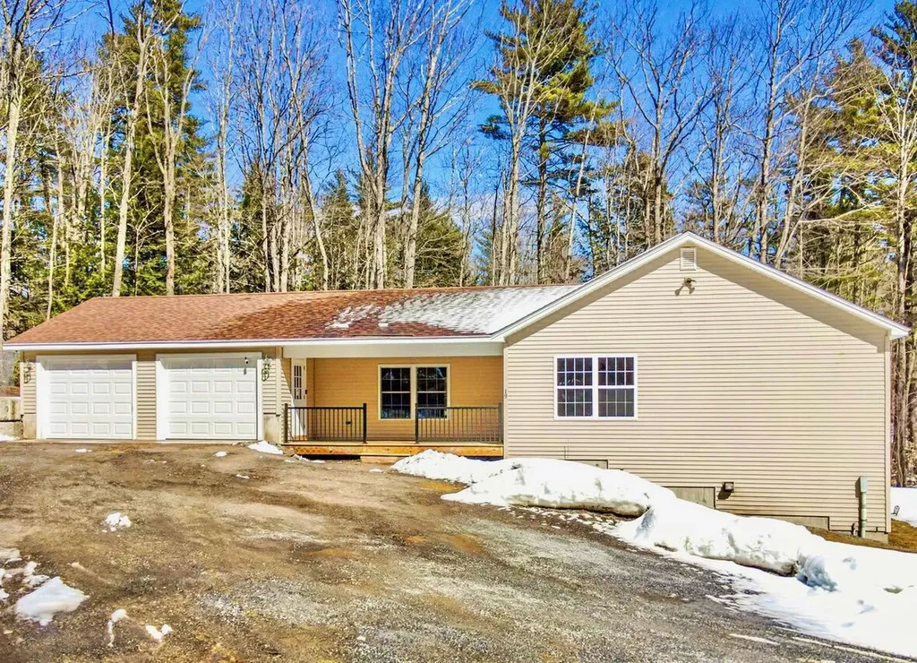 19 Eternity Drive Litchfield ME 04350