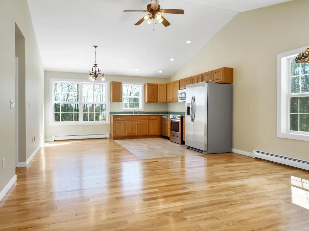 19 Eternity Drive Litchfield ME 04350
