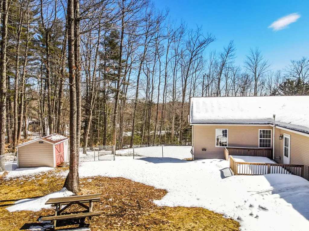 19 Eternity Drive Litchfield ME 04350