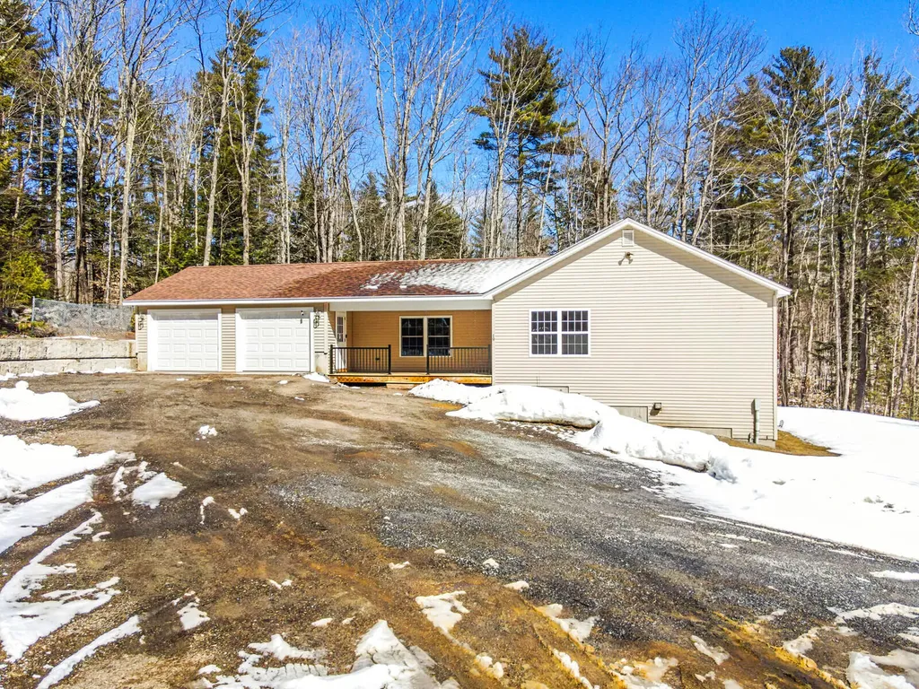19 Eternity Drive Litchfield ME 04350