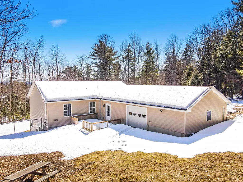 19 Eternity Drive Litchfield ME 04350