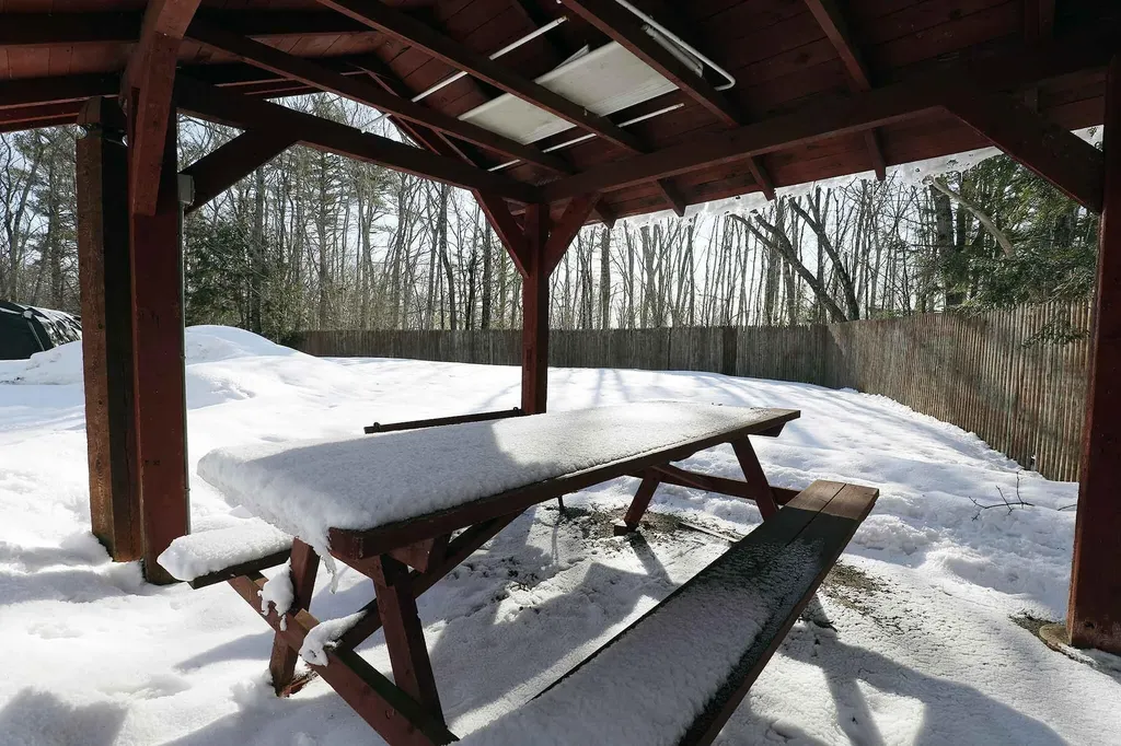 746 East Pittston Road Pittston ME 04345