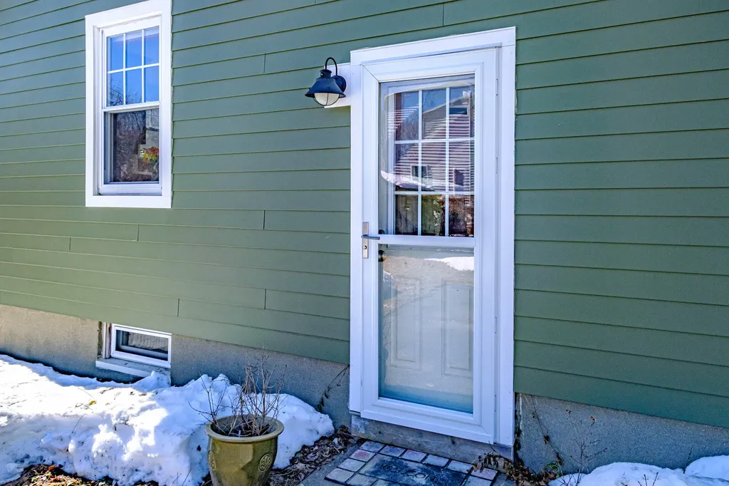 67 Wellwood Road Portland ME 04103