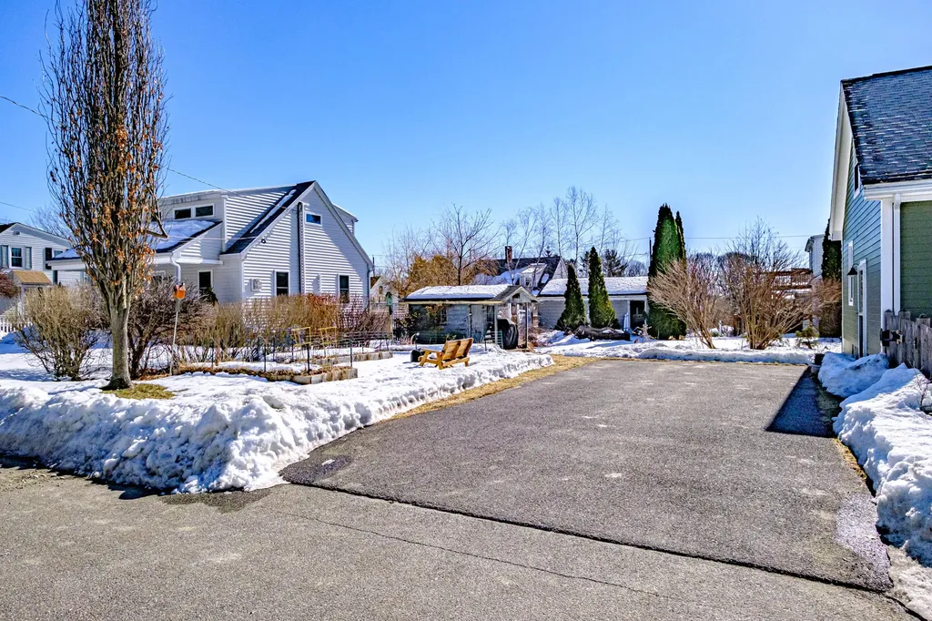 67 Wellwood Road Portland ME 04103