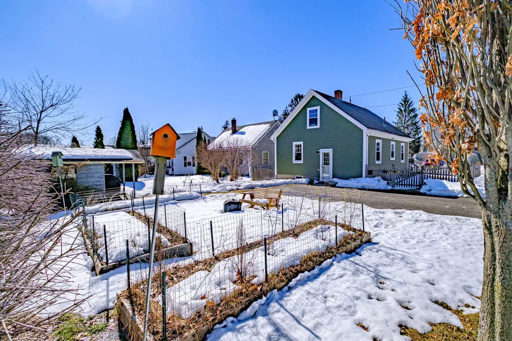 67 Wellwood Road Portland ME 04103
