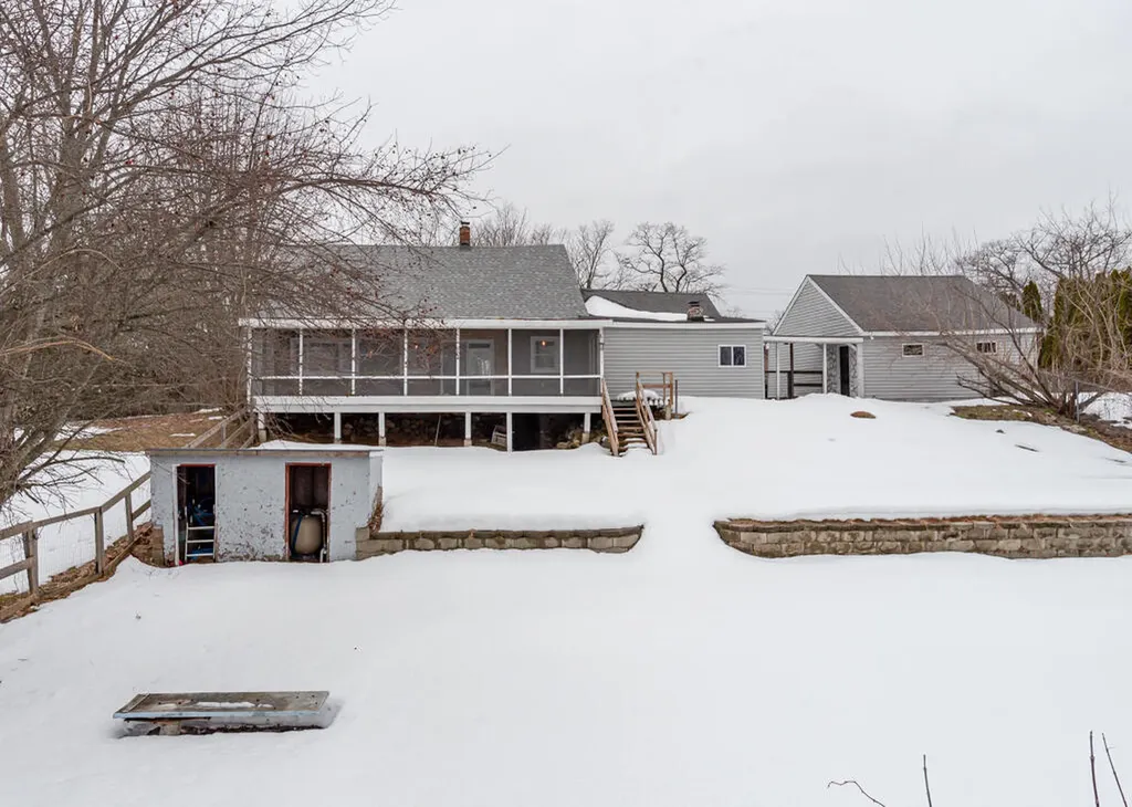 76 Old Lisbon Road Lewiston ME 04240