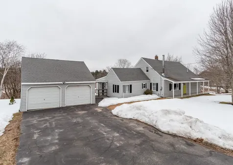 76 Old Lisbon Road Lewiston ME 04240