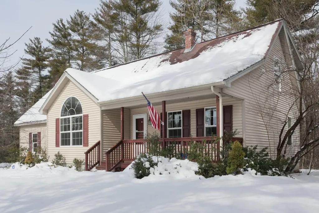 24 Deer Trail Lane Berwick ME 03901