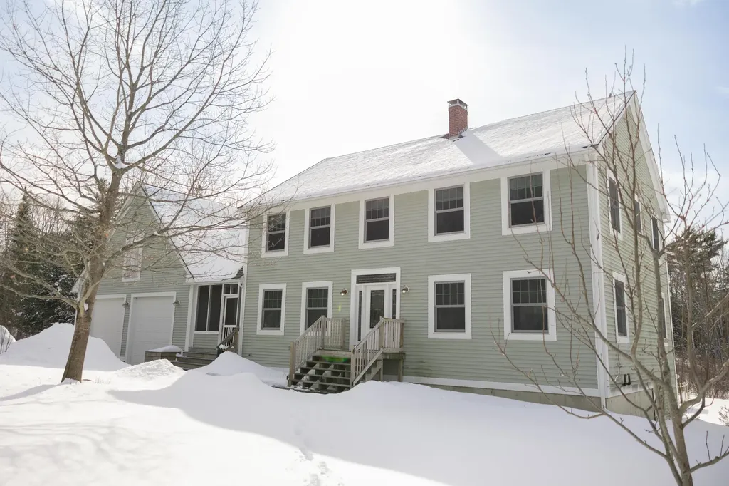 26 Cotton Hill Road Bucksport ME 04416
