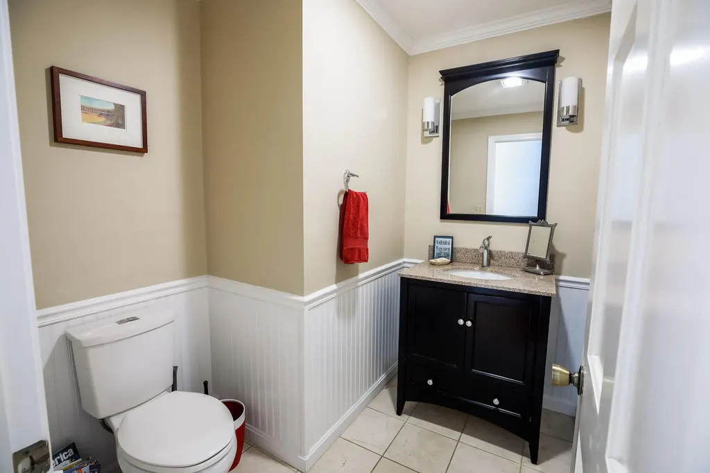 5 Sophie Lane Hampden ME 04444