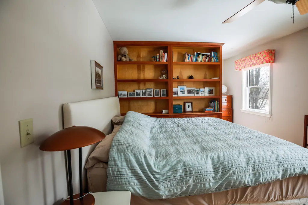 5 Sophie Lane Hampden ME 04444