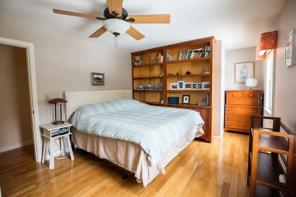 5 Sophie Lane Hampden ME 04444