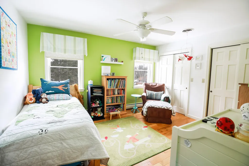 5 Sophie Lane Hampden ME 04444