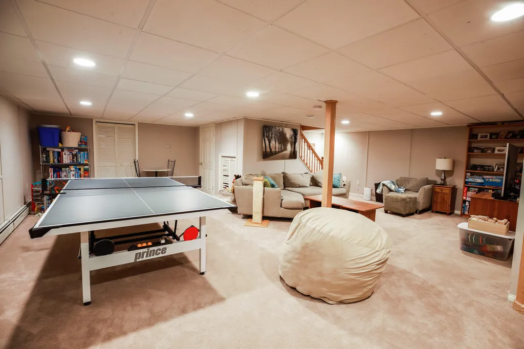 5 Sophie Lane Hampden ME 04444