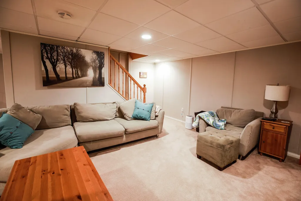 5 Sophie Lane Hampden ME 04444