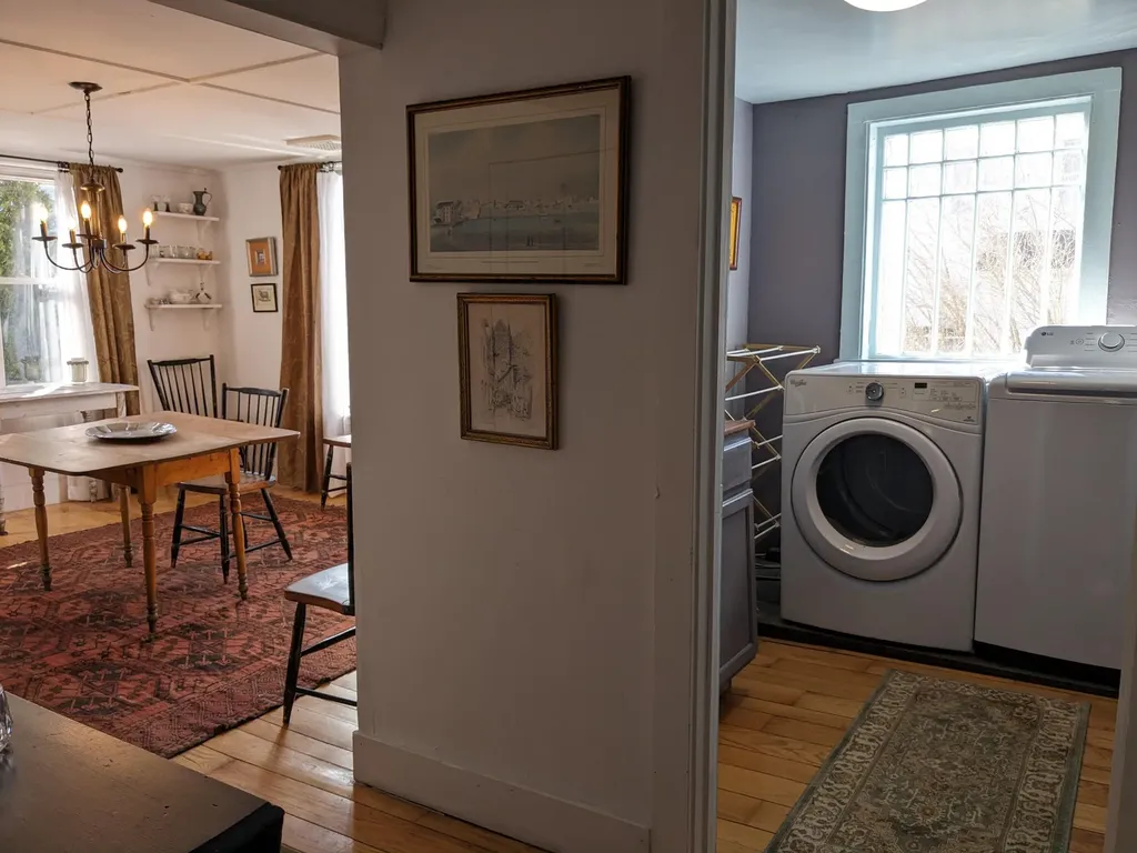6 Lisle Street Rockland ME 04841