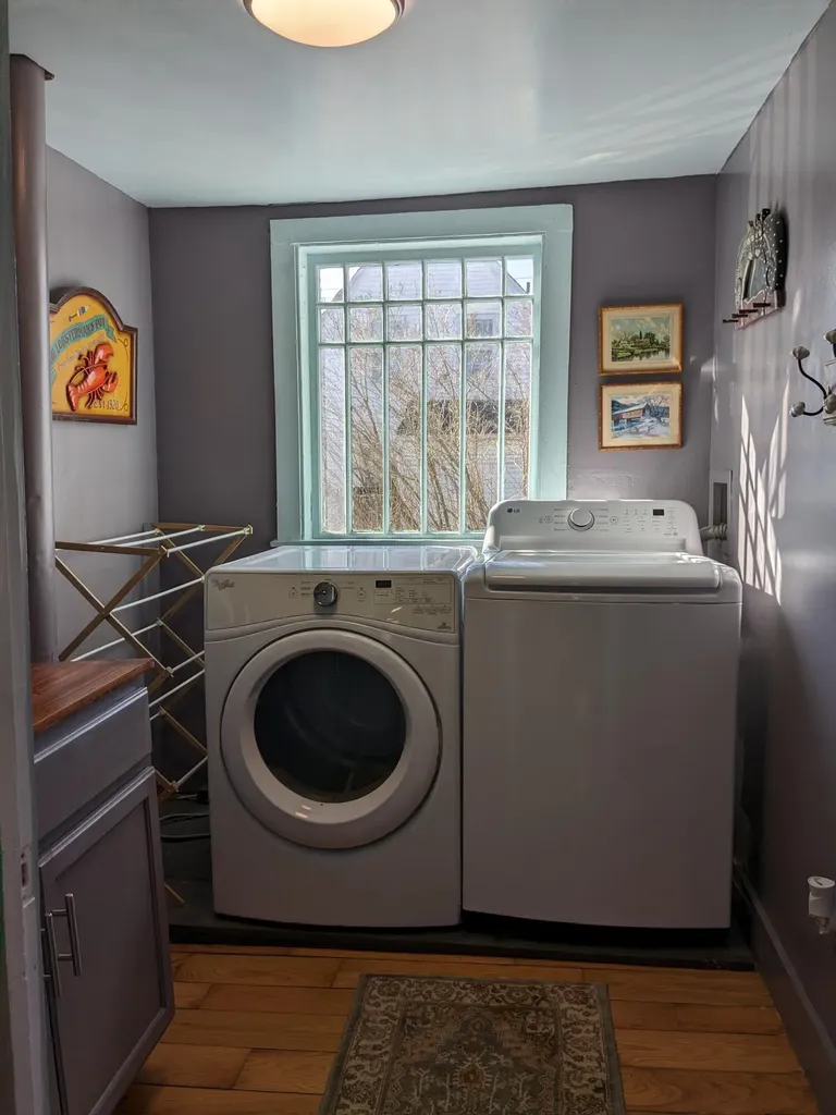 6 Lisle Street Rockland ME 04841