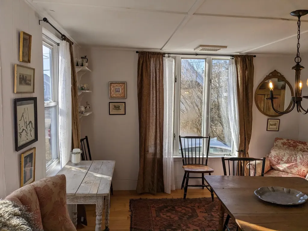 6 Lisle Street Rockland ME 04841